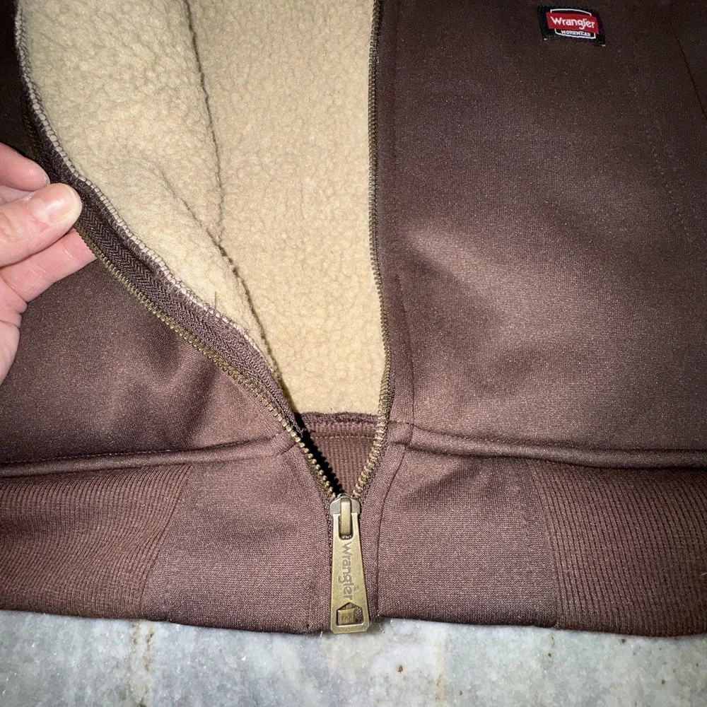 NWT‎ Wrangler Men's Large Sherpa Lined Jacket Brown Workwear Full Zip Hoodie